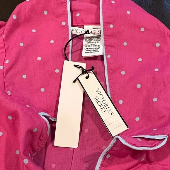Victoria's Secret Pajama Set in Bright Pink with White Dots - Picture 2 of 2